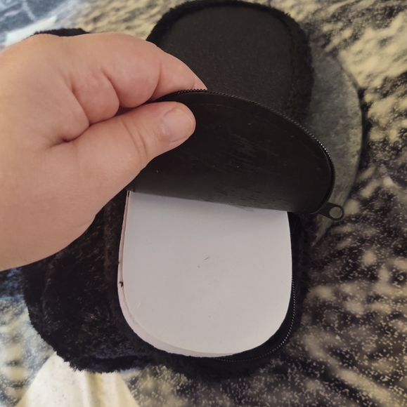 Vibrating Massage Fuzzy Bootie Slippers Lg - Picture 7 of 10